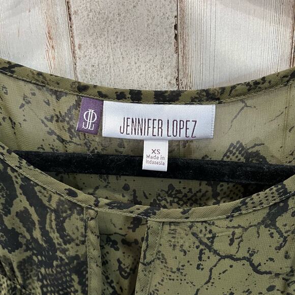 Jennifer Lopez Ruffle Sheer Green Snakeskin Print Chiffon Top - Picture 4 of 7